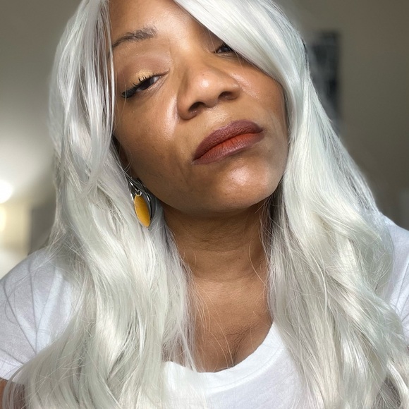 Meet your Posher, Quyahni - Picture 2 of 14